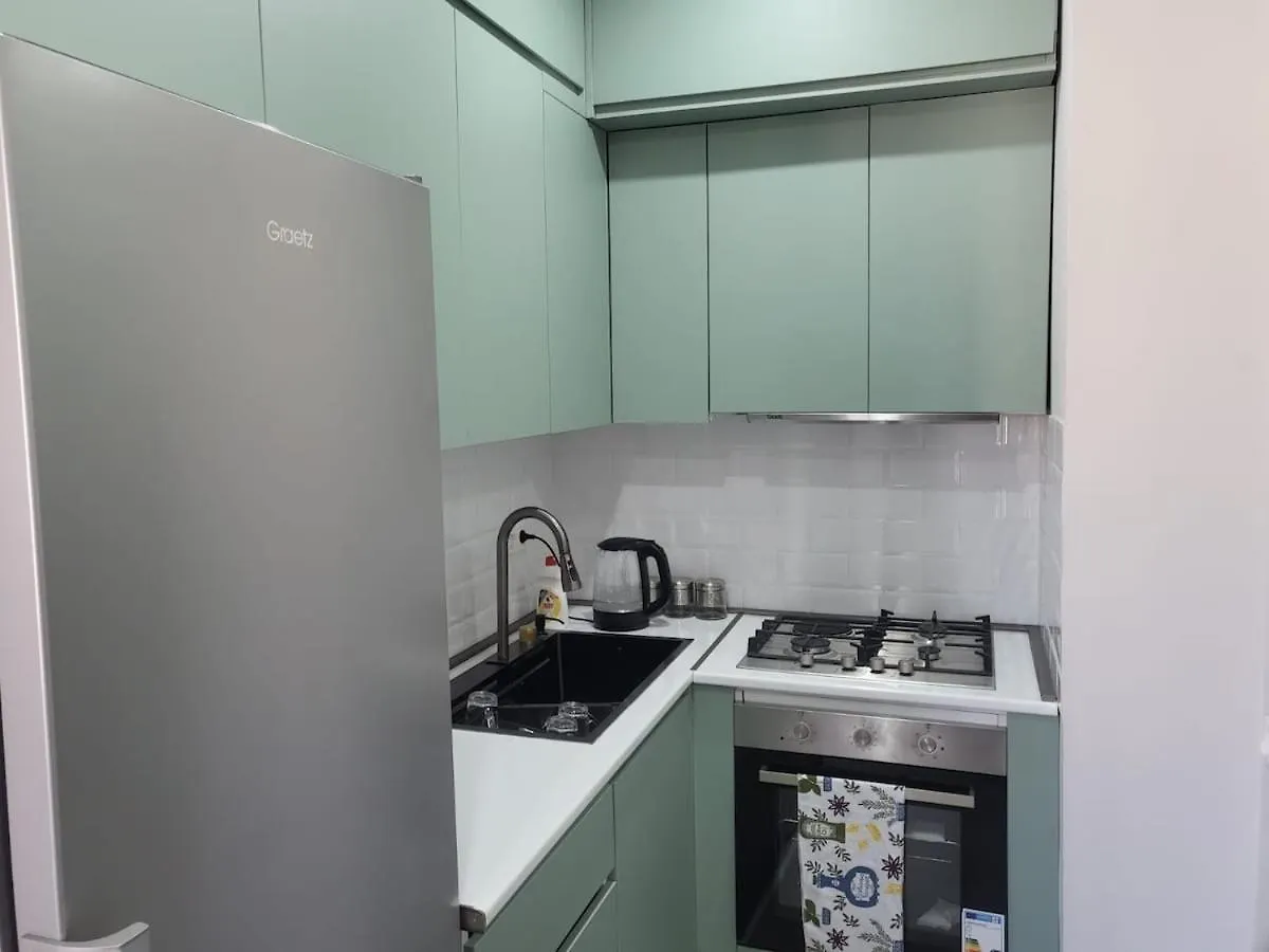 Lägenhet Brand-New, 2 Bedroom Apt With Balcony - Never Lived In Tbilisi Georgien