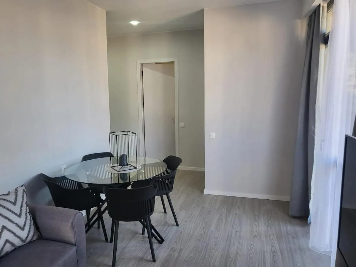 Brand-New, 2 Bedroom Apt With Balcony - Never Lived In ティビリシ 0*,  グルジア